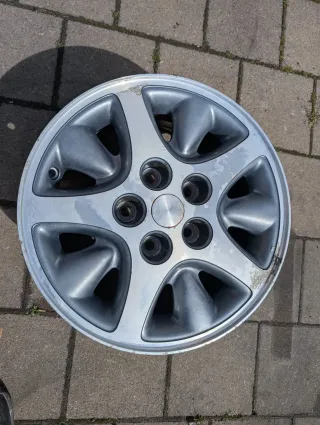 1x Alufelge Original Chrysler Voyager 6,5Jx15 ET 40 5x114,3 RW027E - Bild 1