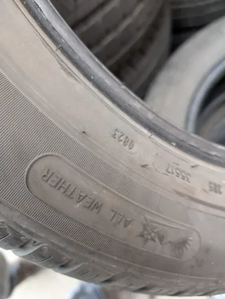 2x Allwetterreifen 225/55 R18 102V Petlas Suvmaster A/S DOT 0823 5mm - Bild 4