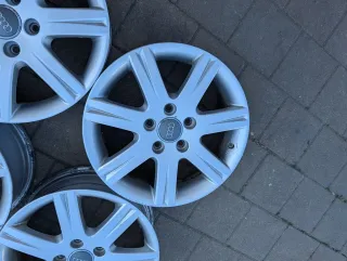 Alufelgen Original Audi A3 8P 6Jx16 ET 50 5x112 8P0071496666 - Bild 3