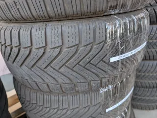 4x Winterreifen 205/45 R17 88V Michelin Alpin 6 6-7mm DOT 2623 - Bild 2