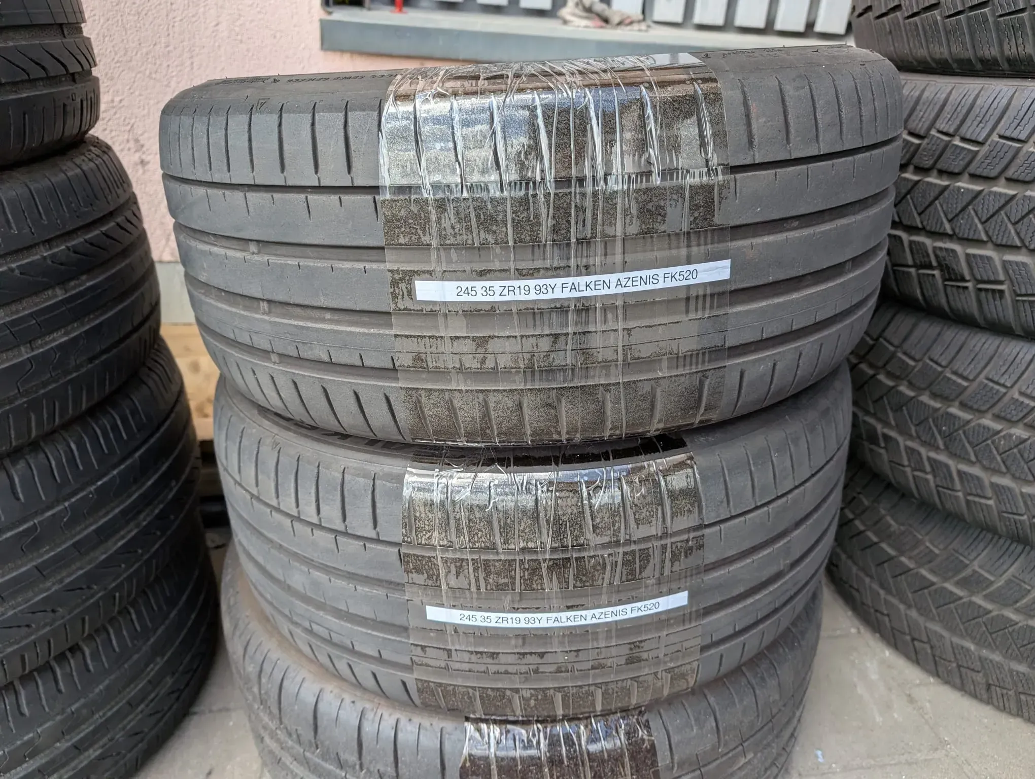 2x Sommerreifen 245/35 ZR19 93Y Falken Azenis FK520 DOT 0823 5-6mm - Bild 1