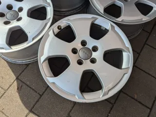 Alufelgen Original Audi A3 8P 7.5Jx17 ET 56 5x112 8P0601025C - Bild 5