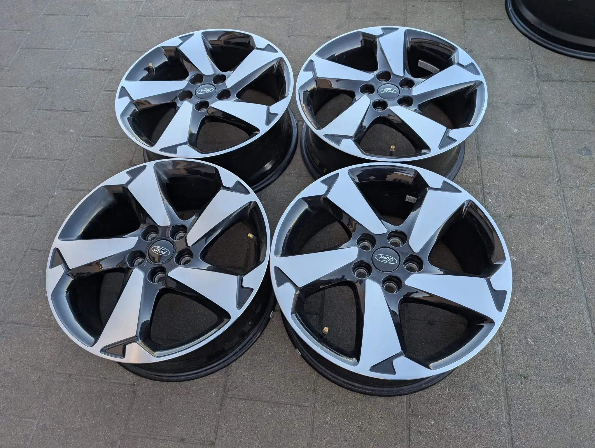 Alufelgen Original Ford Focus MK4 7Jx17 ET 45 5X108 RDKS JX7J-1007-D1A - Bild 1