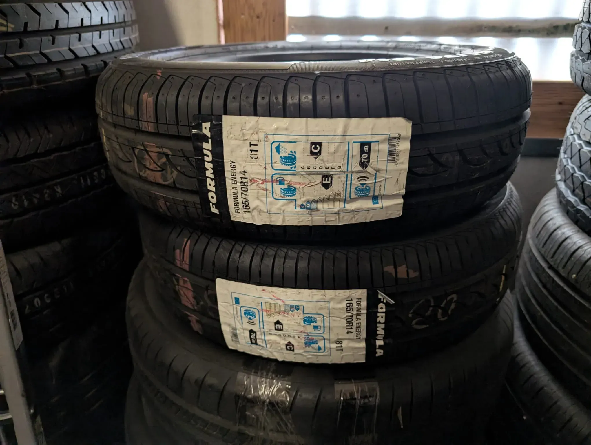 2x Sommerreifen 165/70 R14 81T Formula Energy DOT 0118 - Bild 1