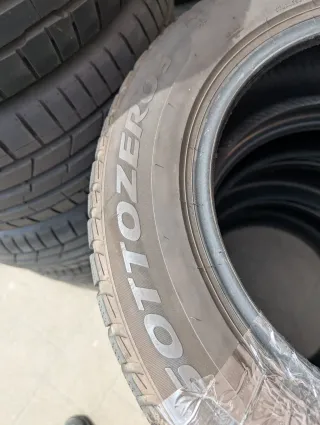 1x Winterreifen 205/60 R16 92H Pirelli Winter Sottozero 3 5mm DOT 3321 - Bild 3