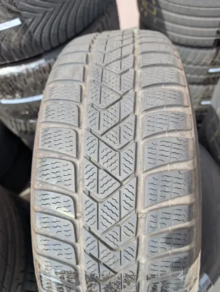 1x Winterreifen 205/60 R16 92H Pirelli Winter Sottozero 3 5mm DOT 3321 - Bild 2