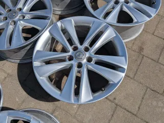 Alufelgen Original Opel Meriva B Astra H und Zafira B 7,5Jx18 ET 37 13269540 - Bild 2