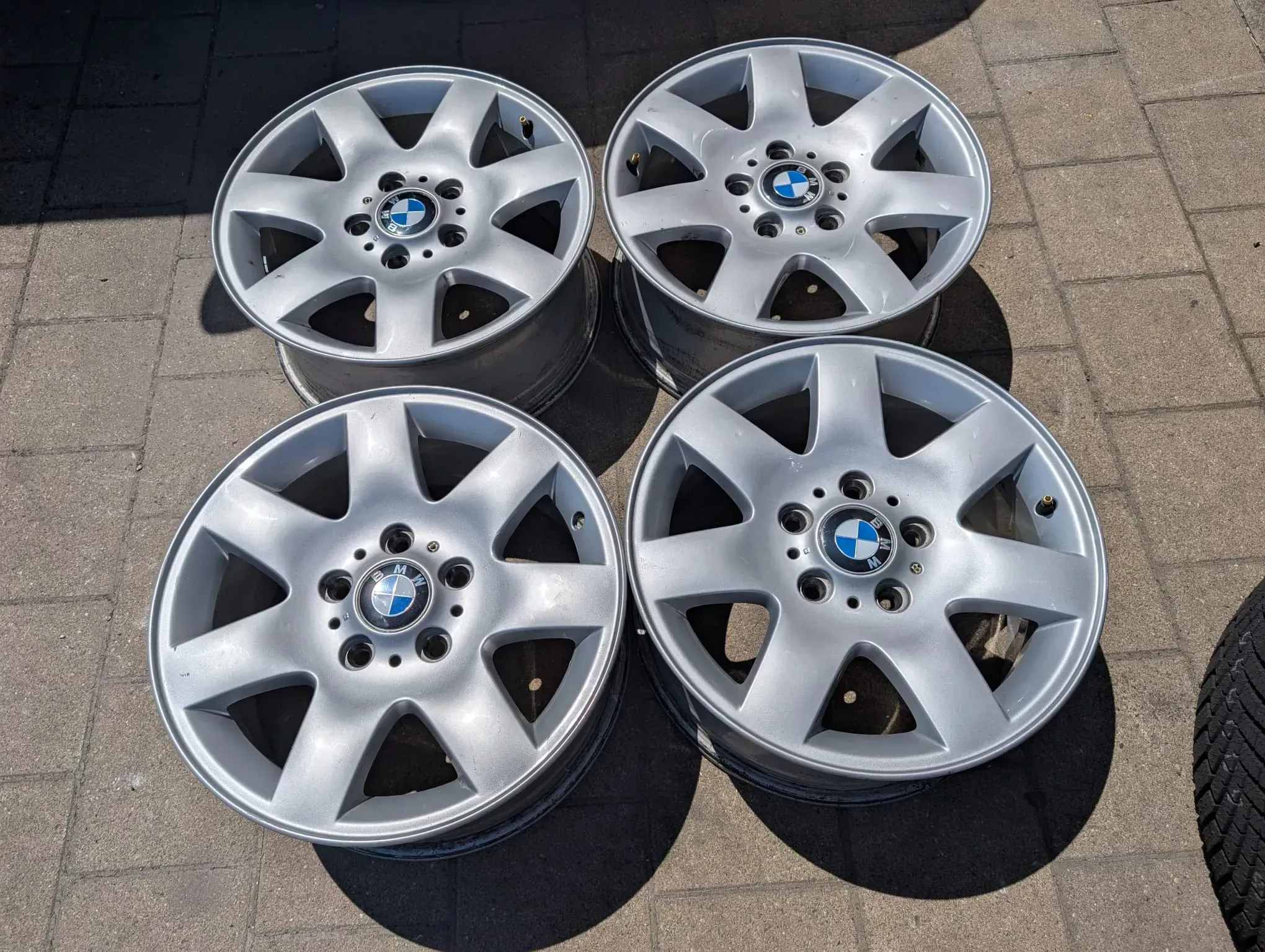 Alufelgen Original BMW 3er E46 7Jx16 ET 47 5X120 - Bild 1