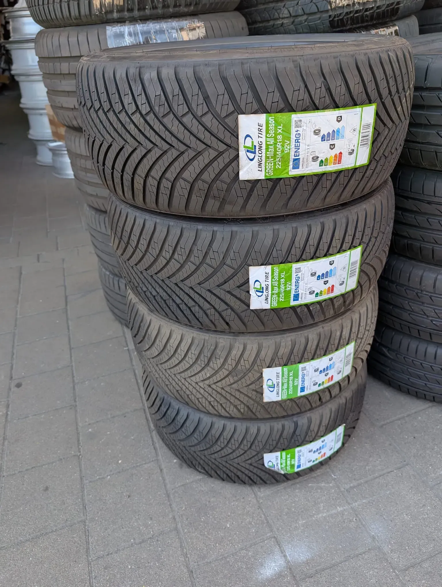 NEU! 4x Allwetterreifen 225/40 R18 92V XL Linglong Green-Max All Season DOT 24 - Bild 1