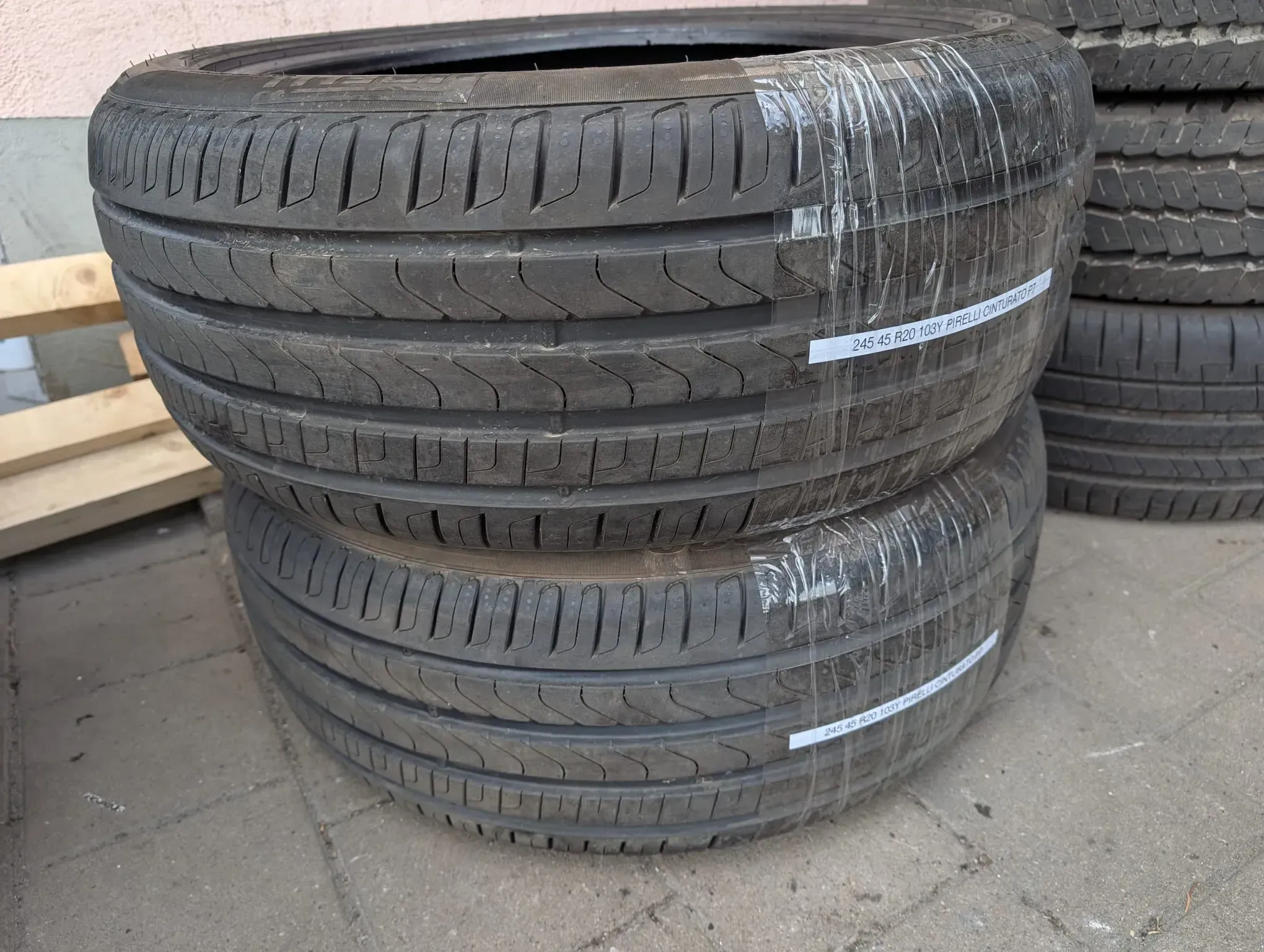 2x Sommerreifen 245/45 R20 103Y Pirelli Cinturato P7 DOT 0722 - Bild 1