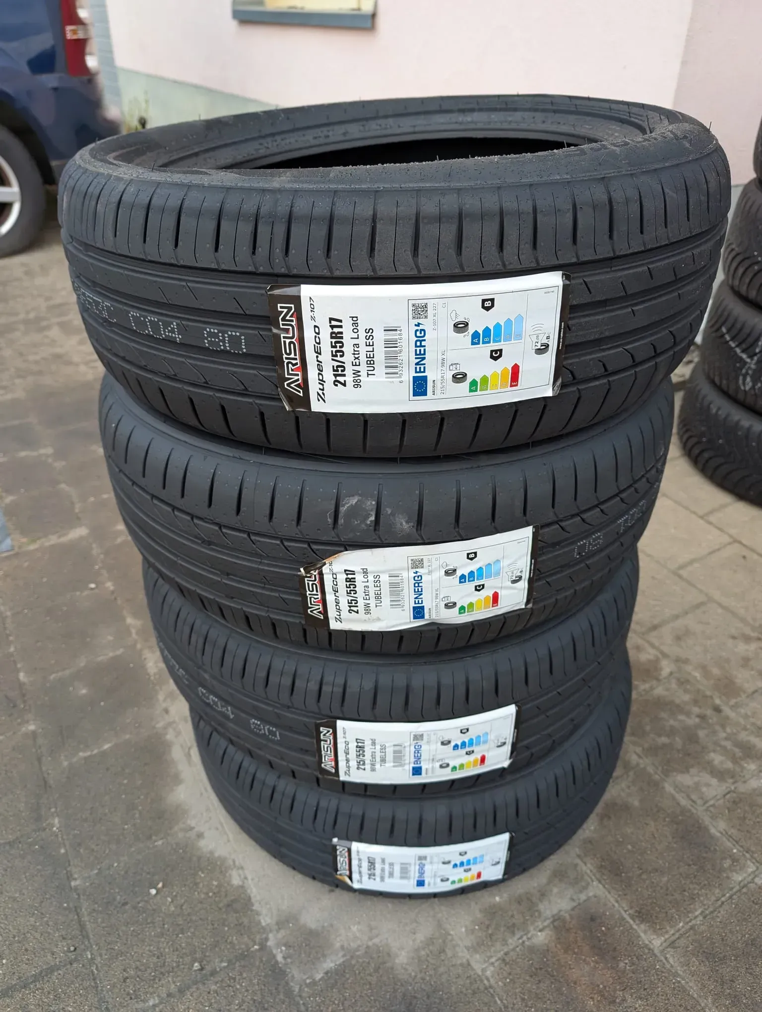 NEU! 4x Sommerreifen 215/55 R17 98W XL Arisun ZuperEco z-107 DOT 0526 - Bild 1