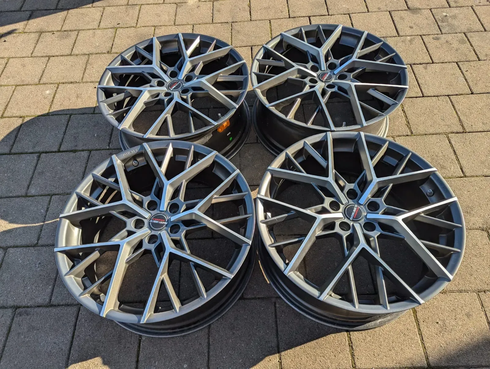 Alufelgen 20 Zoll Audi A3 8V Q3 TT Skoda Octavia Karoq Kodiak VW Golf Passat - Bild 1