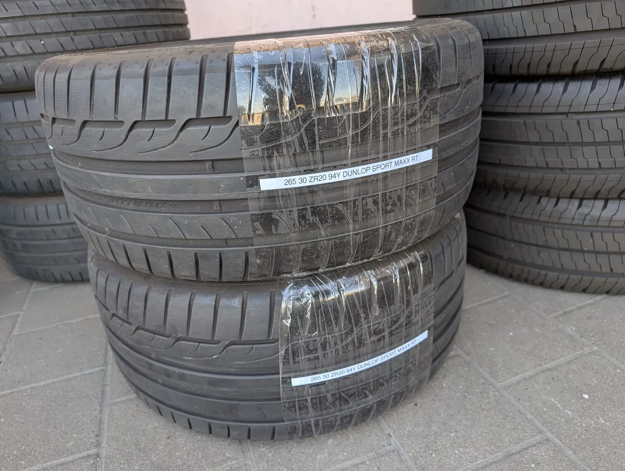 TOP! 2x Sommerreifen 265/30 ZR20 94Y Dunlop Sport Maxx RT DOT 4923 7mm - Bild 1