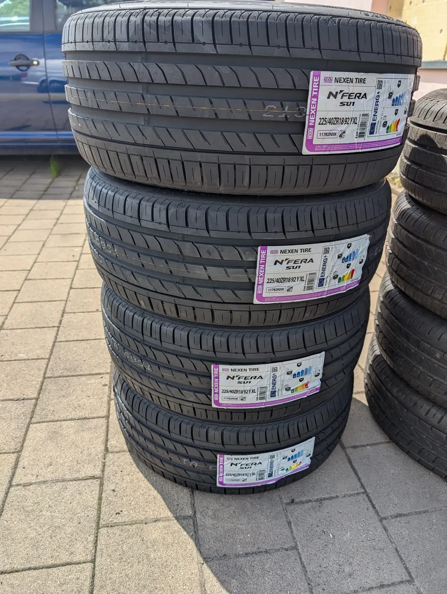 NEU! 4x Sommerreifen 225/40 ZR18 92Y XL Nexen N`Fera SU1 DOT 4625 - Bild 1