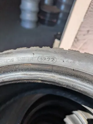 1x Winterreifen 245/35 R19 93W Hankook Winter I*Cept evo3 DOT 1722 6-7mm - Bild 4