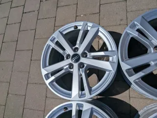 Alufelgen Original Audi Q3 3F 17 Zoll 7Jx17 ET40 5x112 83A601025F - Bild 2