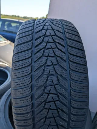 NEU! 2x Winterreifen 245/35 R20 95W XL Hankook Winter I*Cept evo3 DOT 2925 - Bild 3