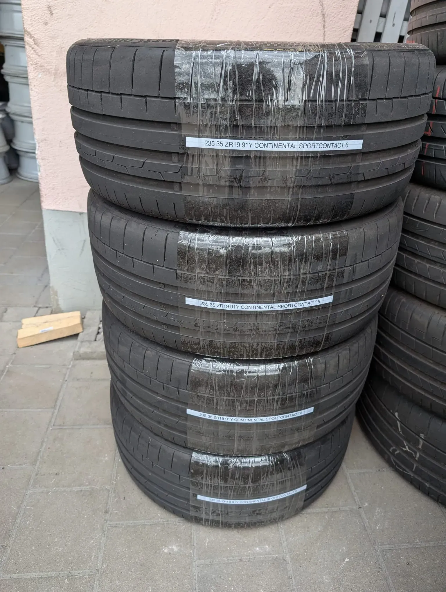 4x Sommerreifen 235/35 ZR19 91Y Continental SportContact 6 DOT 0720 5-6mm - Bild 1