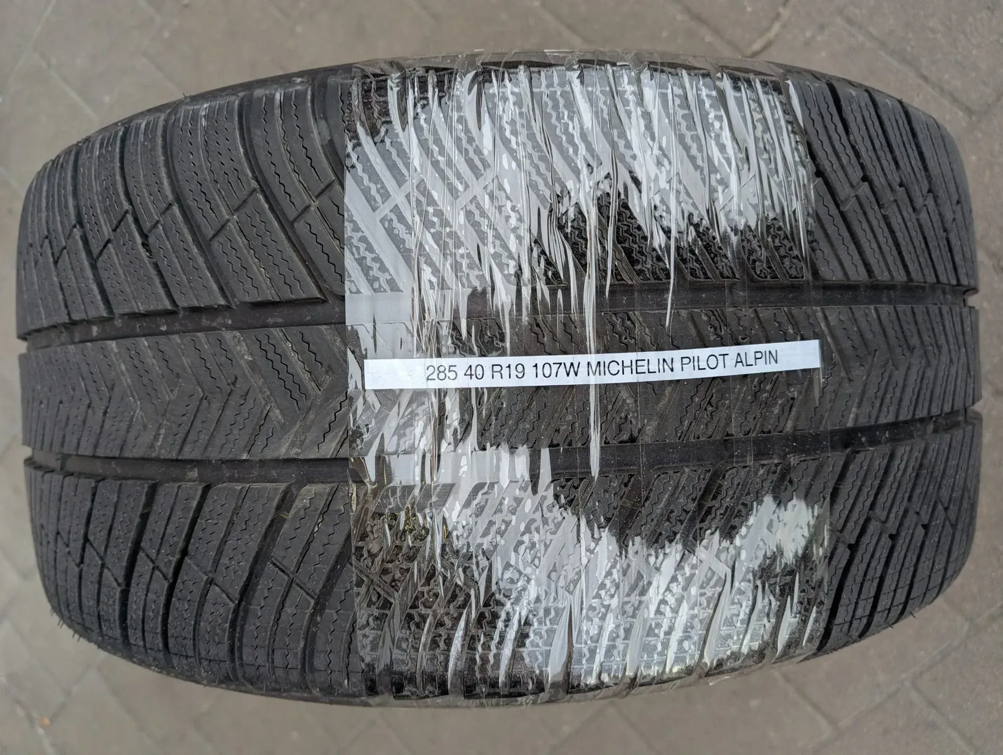1x Winterreifen 285/40 R19 107W Michelin Pilot Alpin DOT 2116 6mm - Bild 1