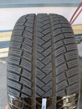 TOP! 2x Winterreifen 225/40 R19 93Y Vredestein Winrac Pro DOT 4323 8mm - Bild 2