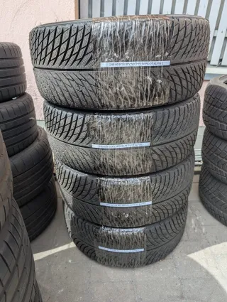Neu/Demo! 4x Winterreifen 245/40 R19 98V Michelin Pilot Alpin 5 DOT 1425 - Bild 1