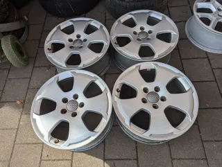 Alufelgen Original Audi A3 8P 7.5Jx17 ET 56 5x112 8P0601025C - Bild 1