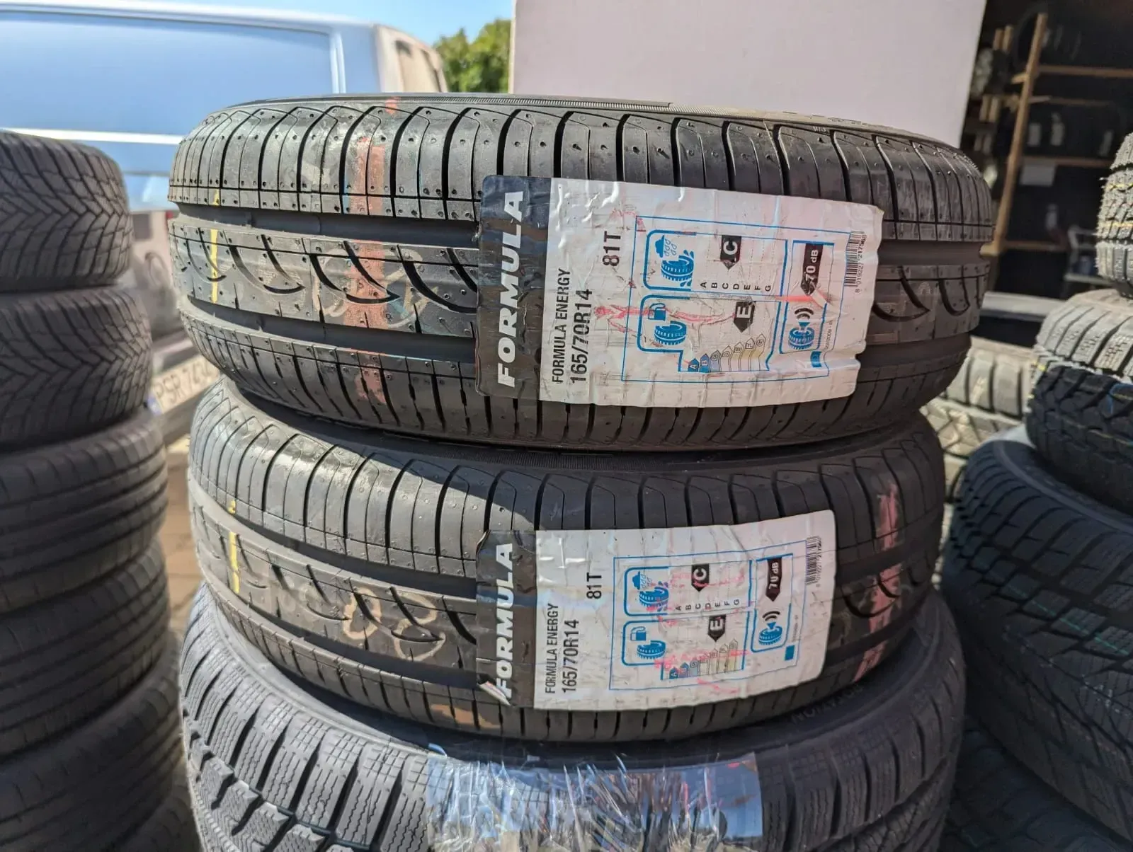 NEU! 2x Sommerreifen 165/70 R14 81T Formula Formula Energy DOT 0118 - Bild 1