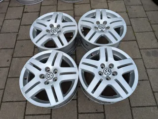 Alufelgen Original VW Golf 4 New Beetle Bora 6Jx15 ET 38 5x100 1J0601025Q - Bild 1