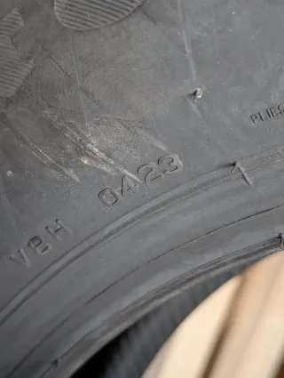 2x Sommerreifen 235/60 R17 102V Firestone Roadhawk DOT 0423 - Bild 3