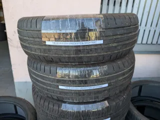2x Sommerreifen 195/65 R15 91H Vredestein Sportrac 5 DOT 1224 5-6mm - Bild 1
