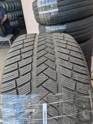 TOP! 4x Winterreifen 2x 325/35 R22 2x 285/40 R22 Vredestine Giugiaro Design 7mm - Bild 4