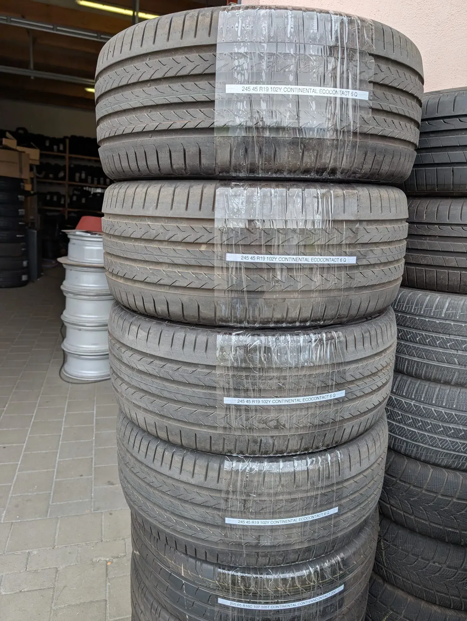 Neu/Demo! 4x Sommerreifen 245/45 R19 102Y Continental EcoContact 6 Q DOT 1725 - Bild 1