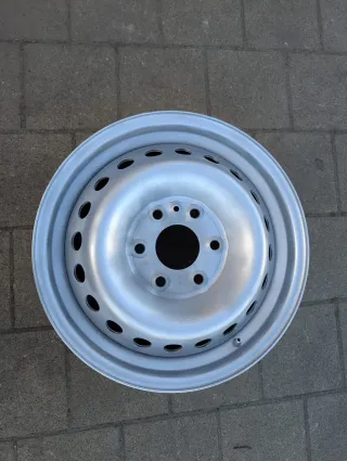 Stahlfelge Iveco Daily 6,5Jx16 ET 68 6x125 504103598 - Bild 1