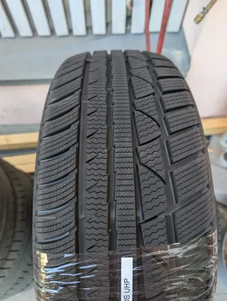 NEU! 4x Winterreifen 225/55 R17 101V Starperformer Stratos UHP DOT 1926 - Bild 2