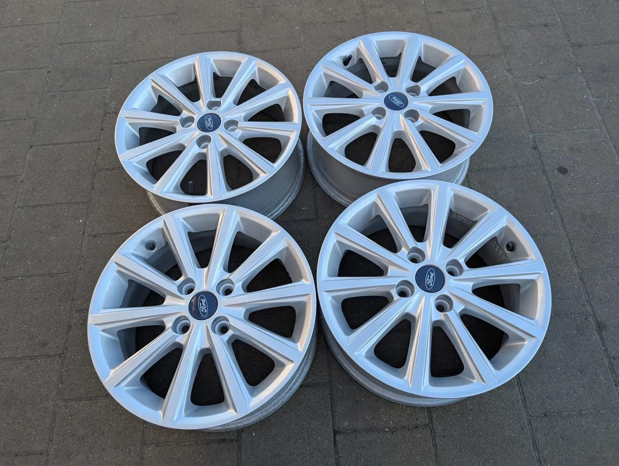 Alufelgen Original Ford B-Max Torneo Courier 6,5Jx16 ET 40 4x108 RDKS - Bild 1