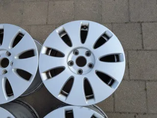 Alufelgen Original Audi A4 8E 7Jx16 ET 42 5x112 8E0601025AE - Bild 3